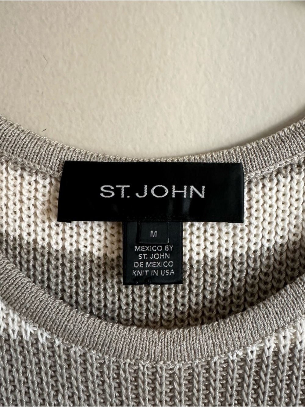St. John Striped Knit Peplum Top Limestone Grey White Sleeveless Tank Wool M - Picture 3 of 7